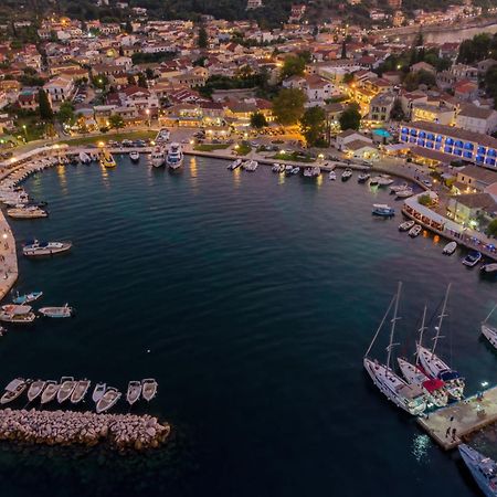 Kassiopi Piazza Suites Ngoại thất bức ảnh