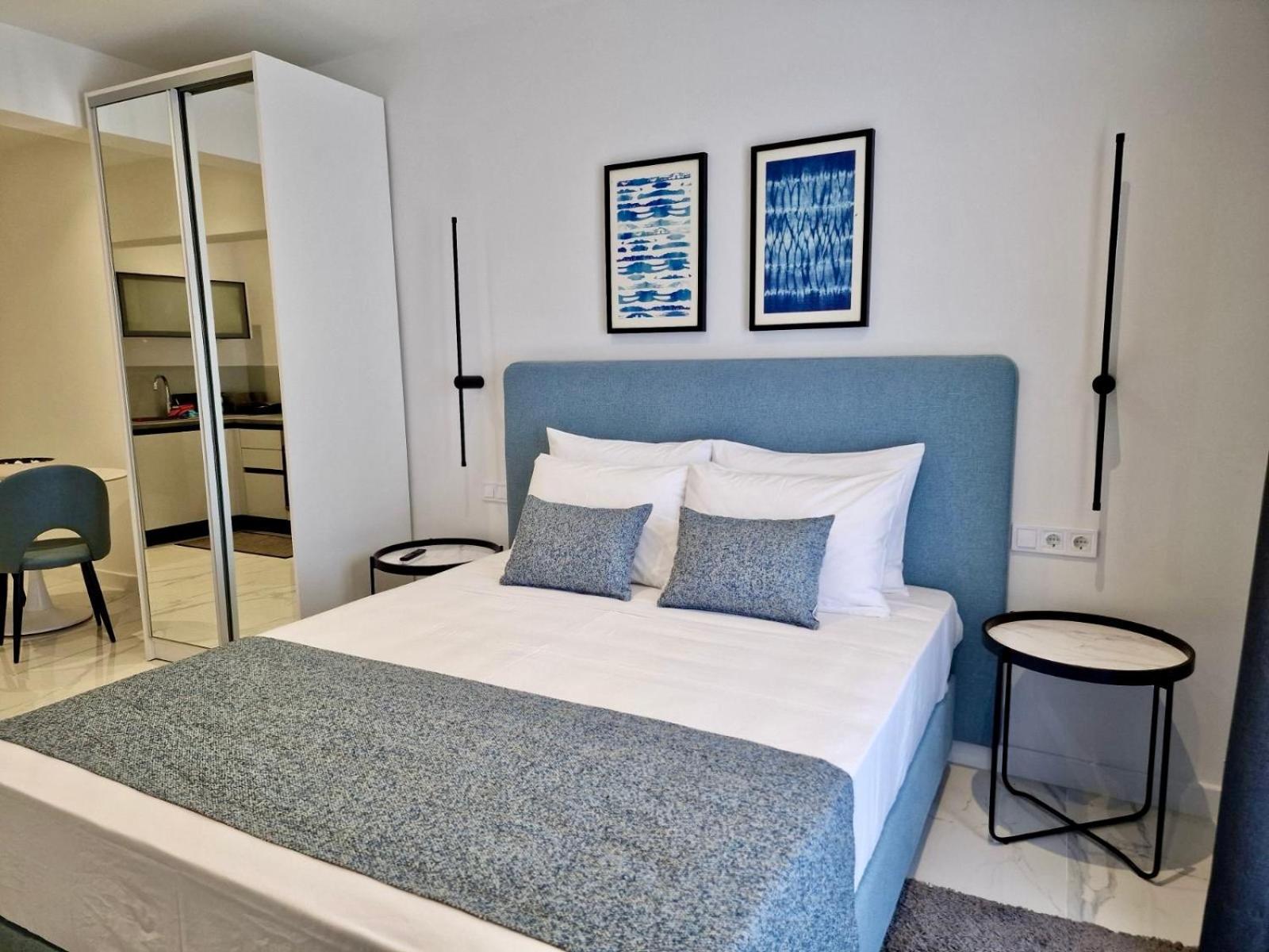 Kassiopi Piazza Suites Ngoại thất bức ảnh